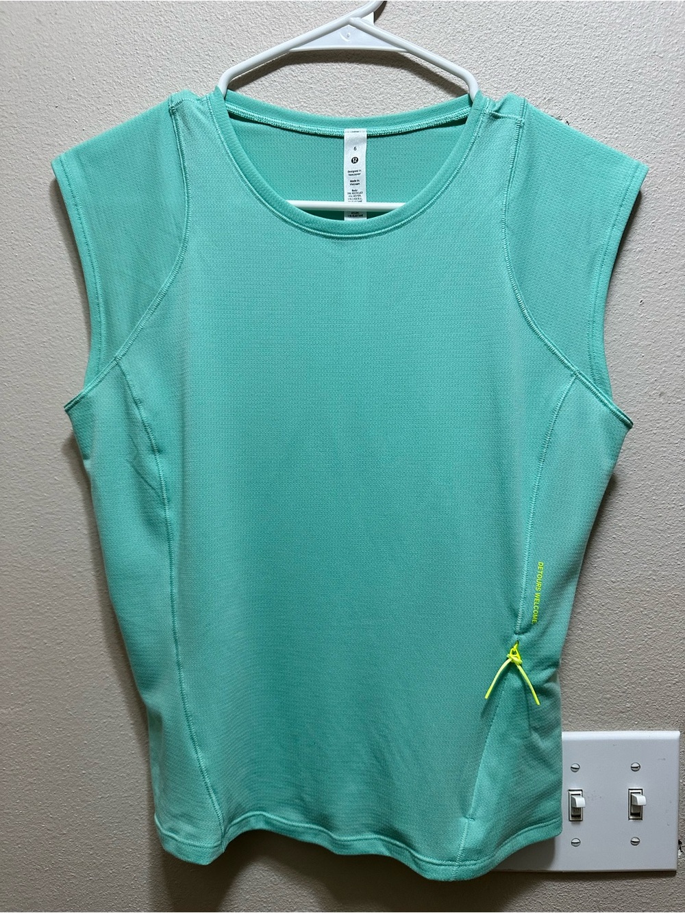 lululemon athletica Mint Green Sleeveless Athletic Tank with Neon Accent